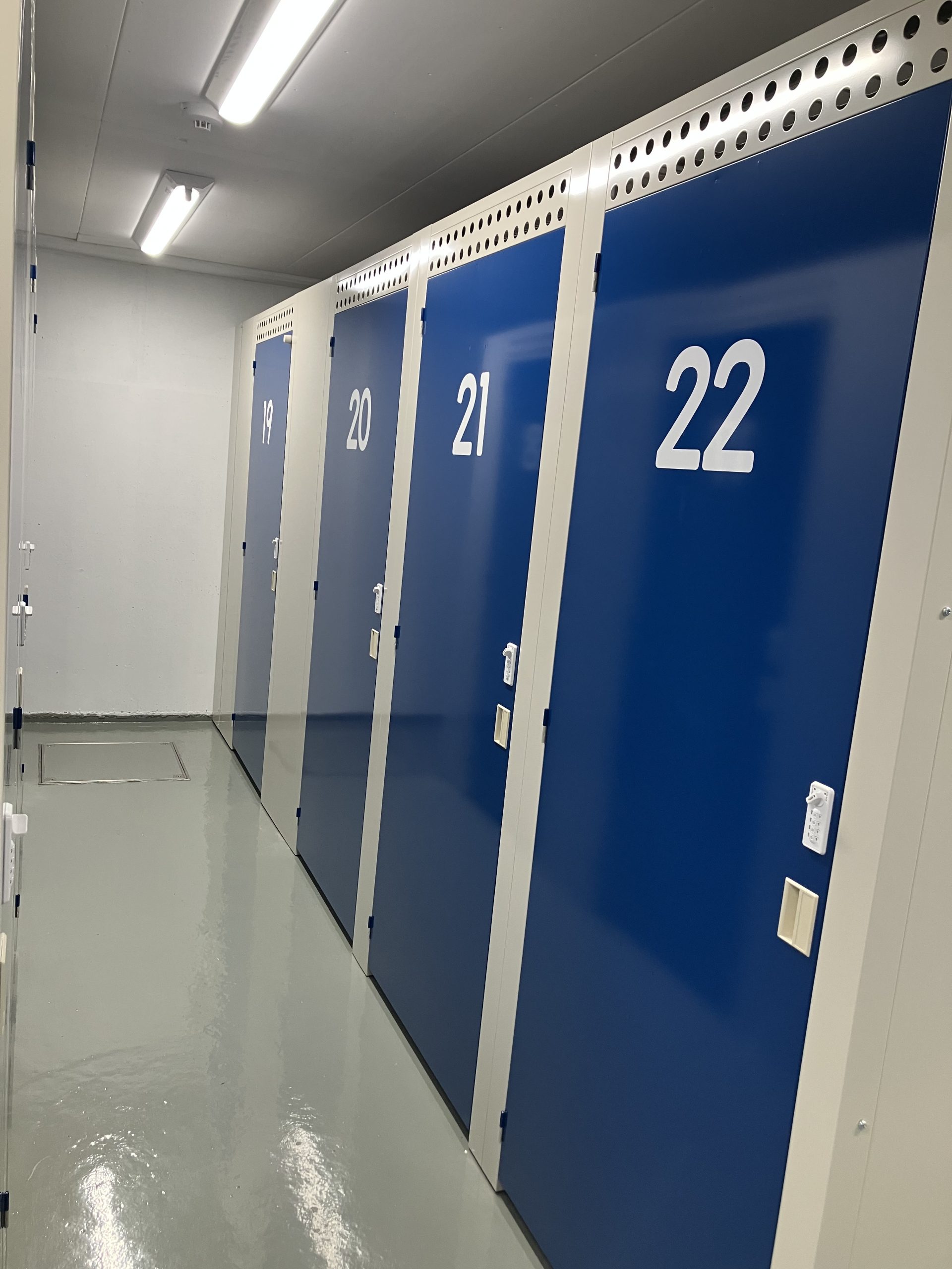 室内2